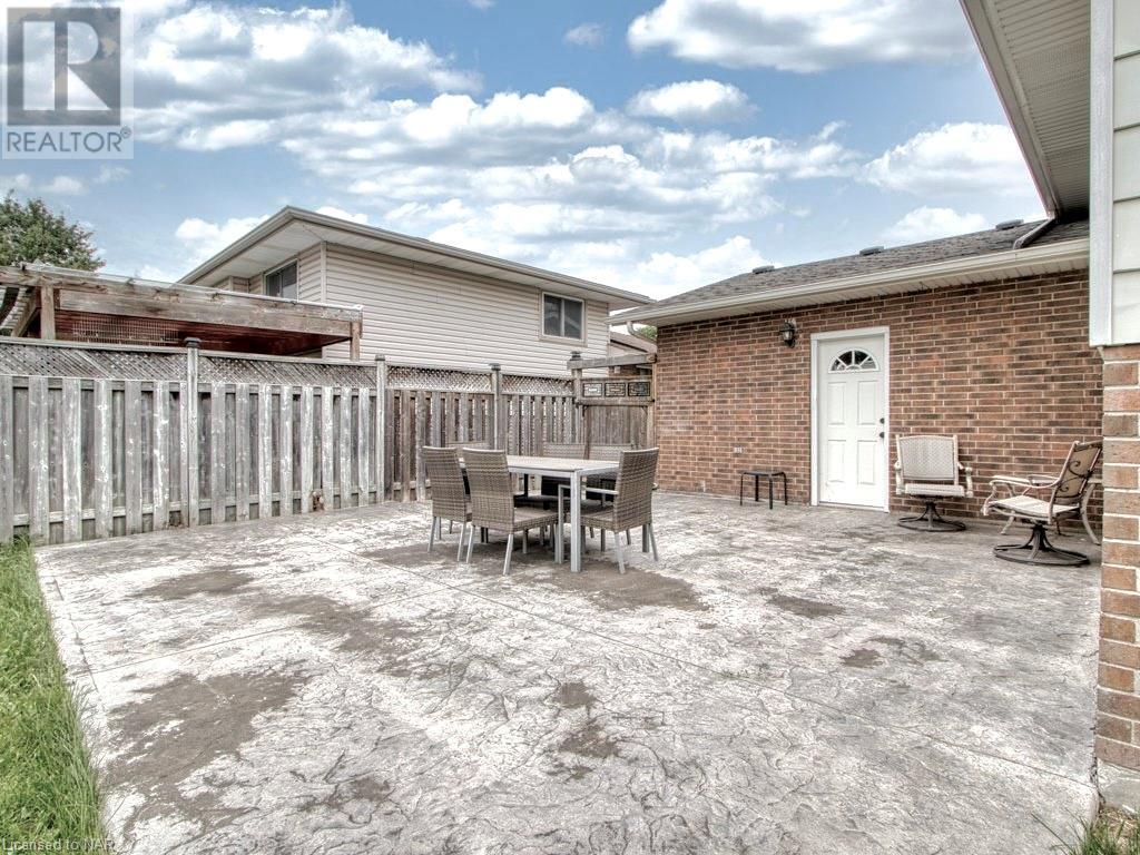 12 Whiteoak Crescent, Welland, Ontario  L3C 6E6 - Photo 20 - 40518610