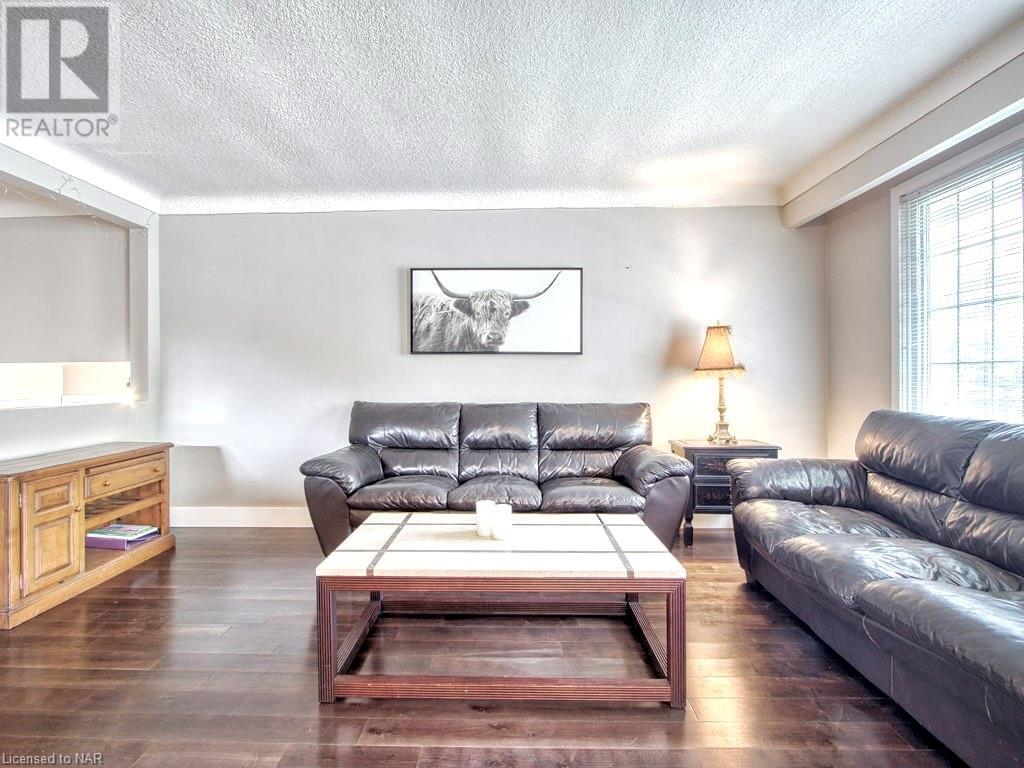 12 Whiteoak Crescent, Welland, Ontario  L3C 6E6 - Photo 7 - 40518610
