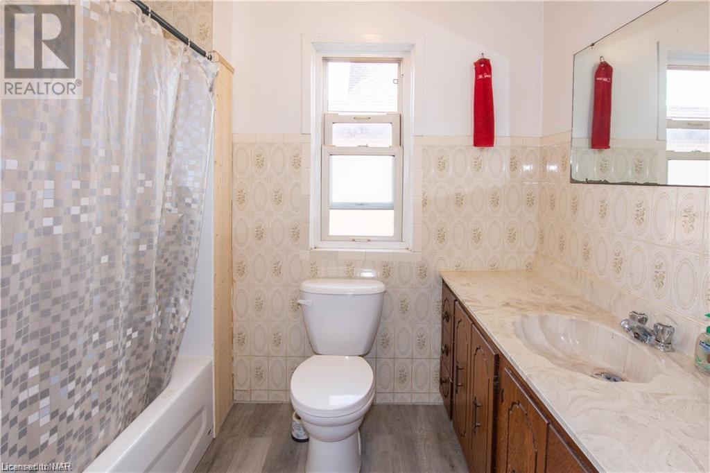 39 Park Street, Welland, Ontario  L3B 4M3 - Photo 12 - 40518689