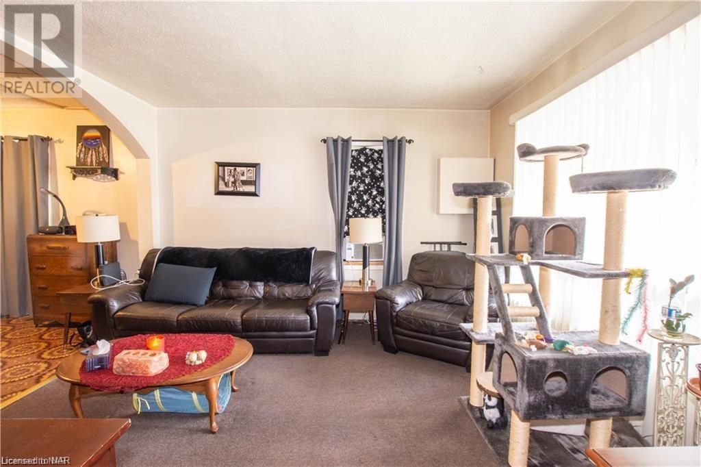 39 Park Street, Welland, Ontario  L3B 4M3 - Photo 4 - 40518689