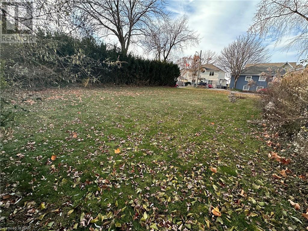 3 Peel Street, St. Catharines, Ontario  L2N 5A1 - Photo 2 - 40515363