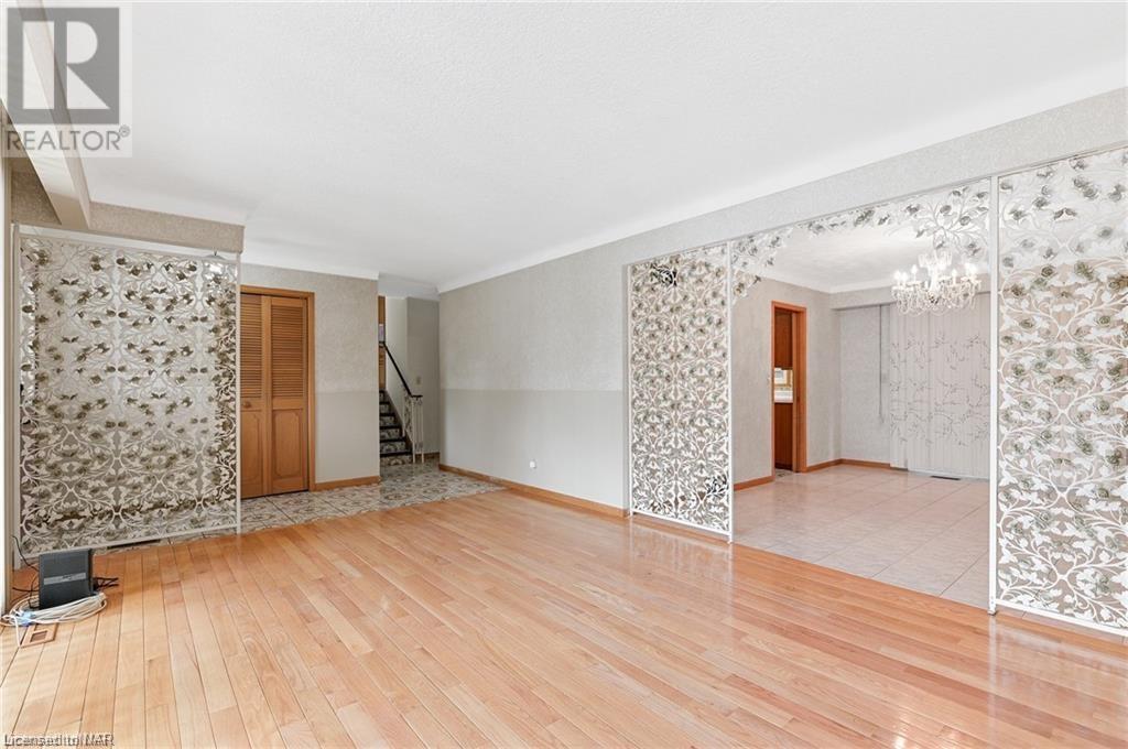 29 West Street N Unit# Upper, Thorold, Ontario  L2V 2S1 - Photo 2 - 40516630