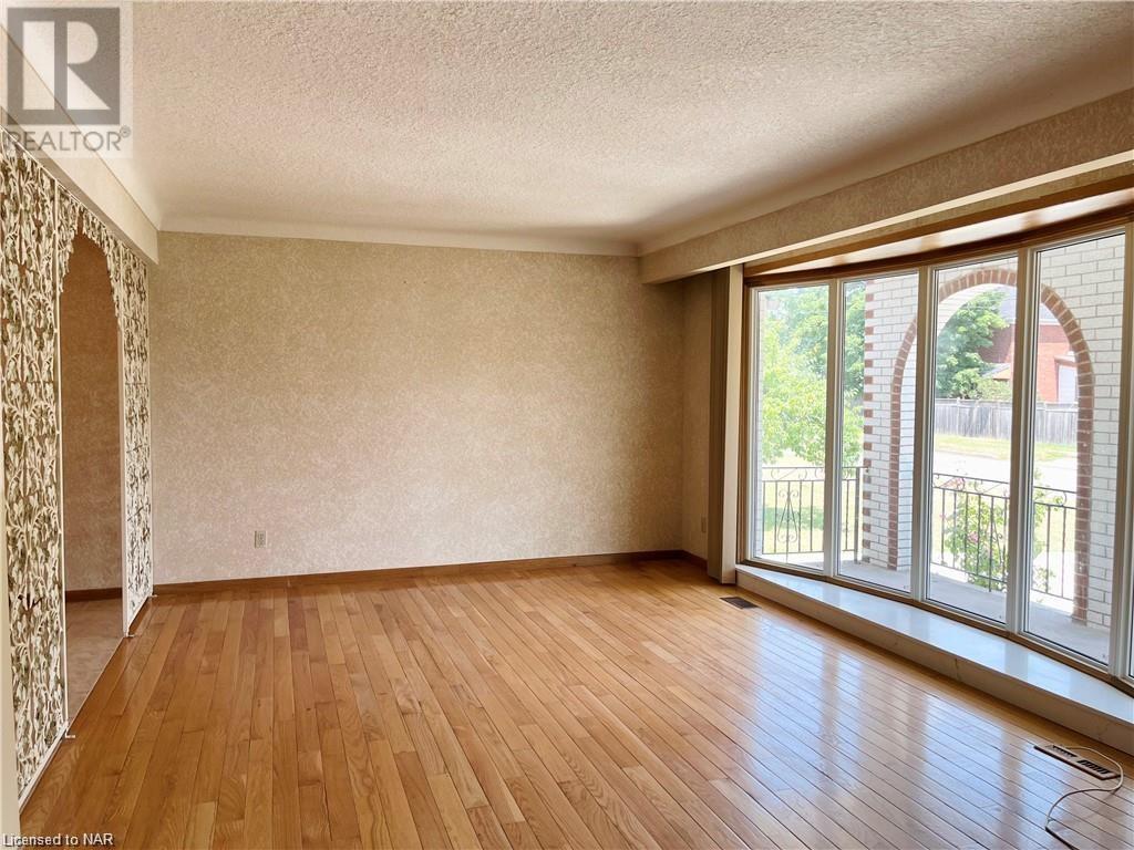 29 West Street N Unit# Upper, Thorold, Ontario  L2V 2S1 - Photo 4 - 40516630