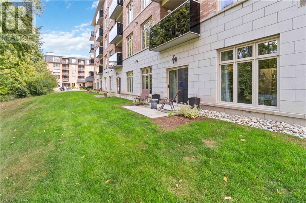 8111 Forest Glen Drive Unit# 132, Niagara Falls, Ontario  L2H 2Y7 - Photo 14 - 40519201