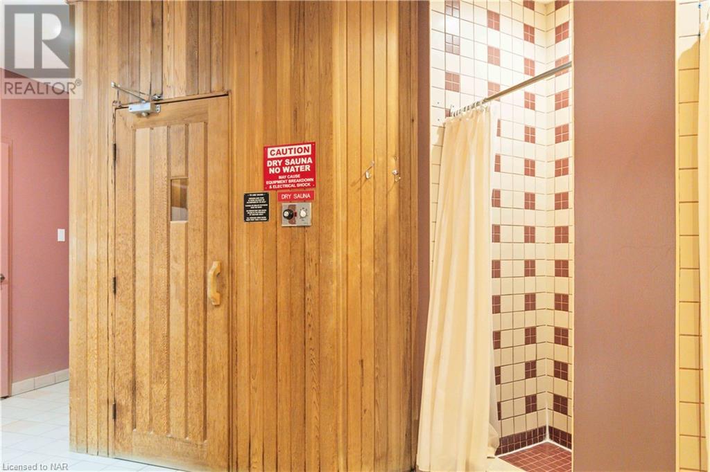 8111 Forest Glen Drive Unit# 132, Niagara Falls, Ontario  L2H 2Y7 - Photo 19 - 40519201