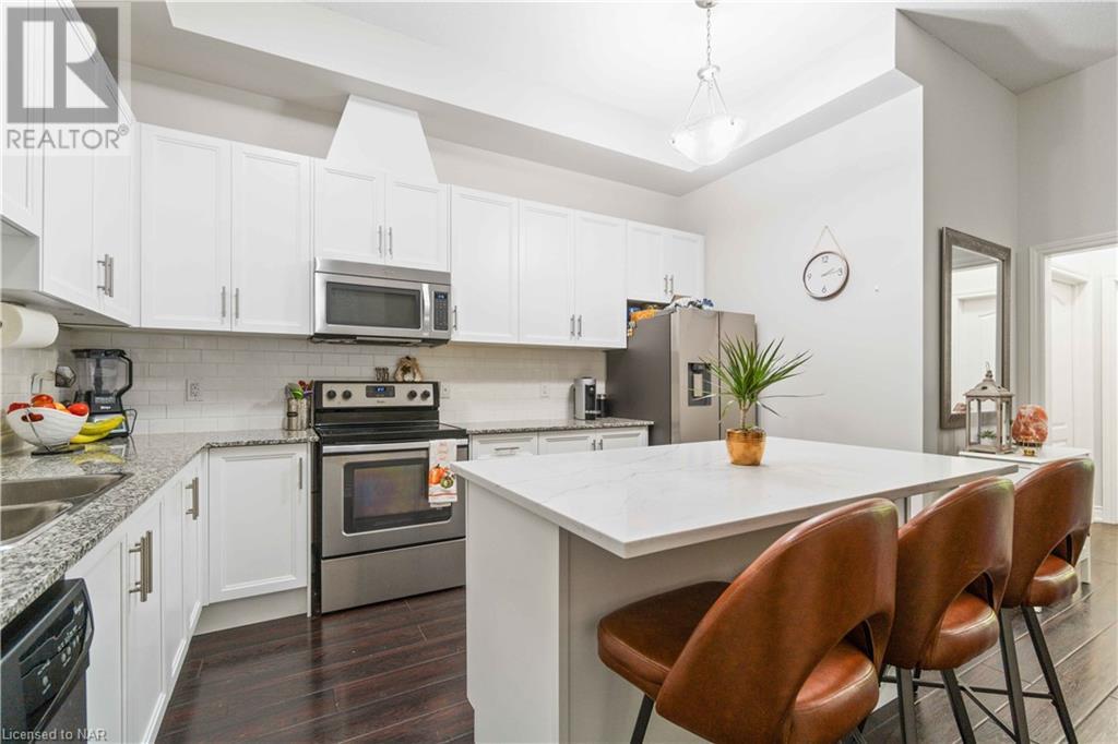 8111 Forest Glen Drive Unit# 132, Niagara Falls, Ontario  L2H 2Y7 - Photo 3 - 40519201