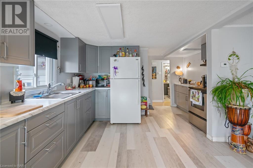 22 Inglewood Road, St. Catharines, Ontario  L2P 2C4 - Photo 20 - 40517647