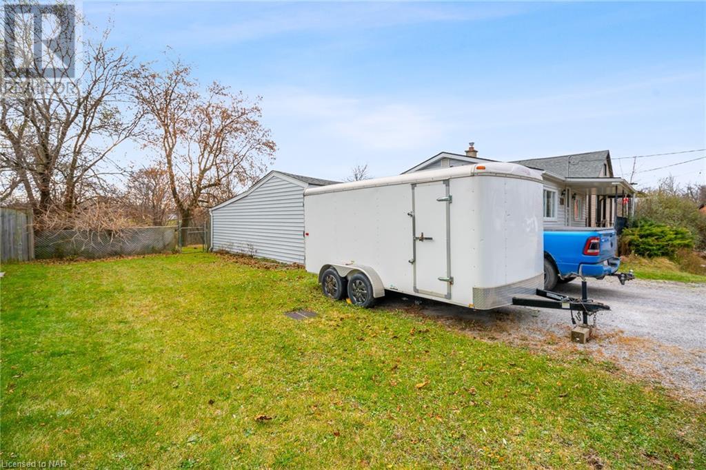 22 Inglewood Road, St. Catharines, Ontario  L2P 2C4 - Photo 5 - 40517647