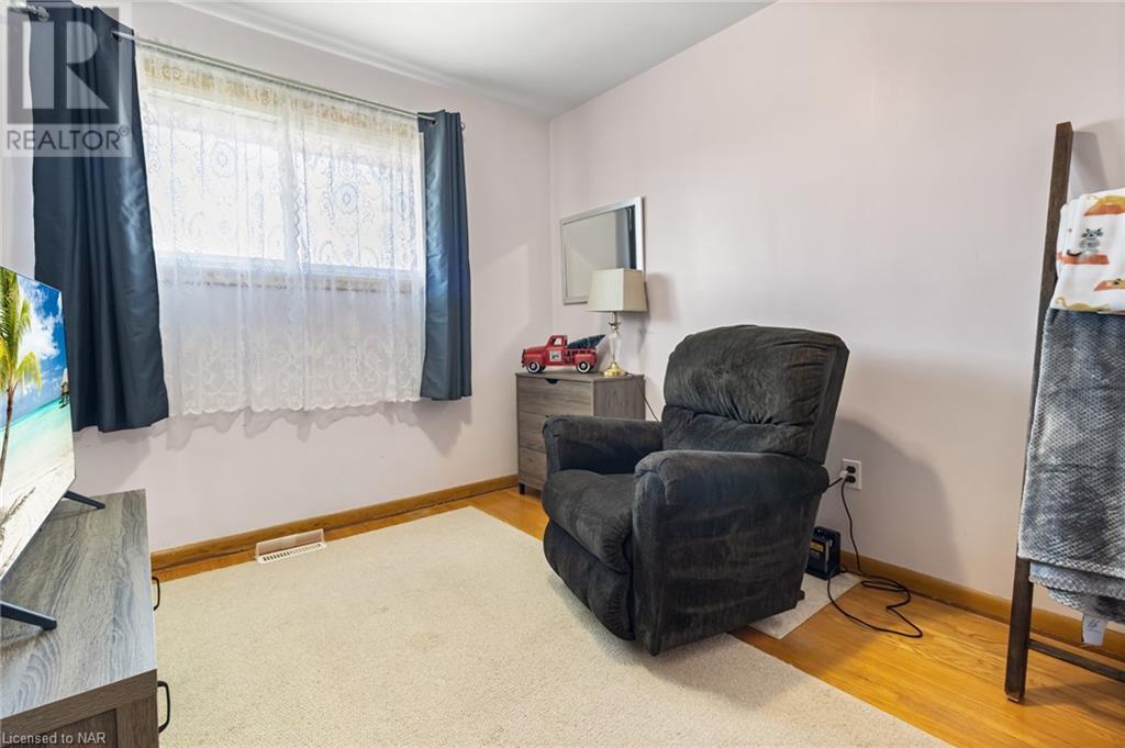 213 Hampton Avenue, Port Colborne, Ontario  L3K 5S4 - Photo 14 - 40518194