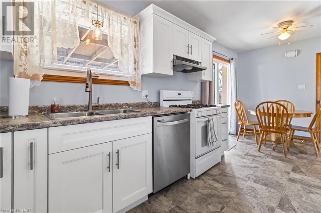 213 Hampton Avenue, Port Colborne, Ontario  L3K 5S4 - Photo 8 - 40518194