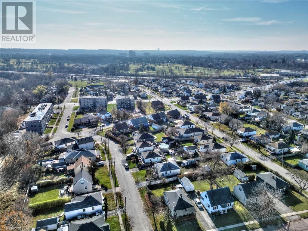 33 Argyle Crescent, St. Catharines, Ontario  L2P 2P5 - Photo 24 - 40517859