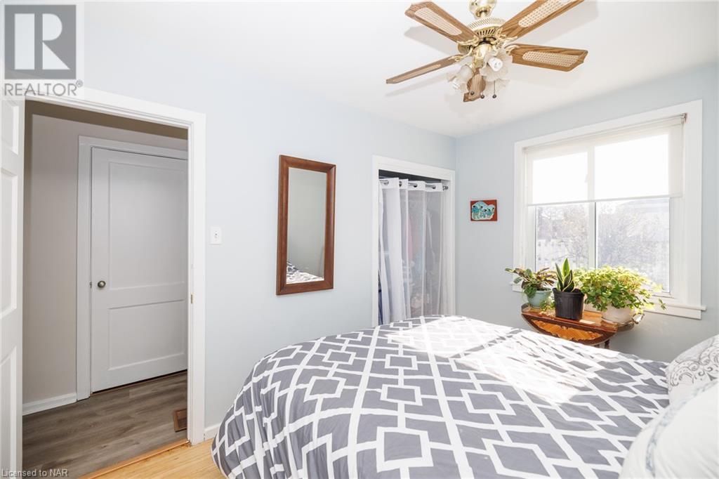 33 Argyle Crescent, St. Catharines, Ontario  L2P 2P5 - Photo 9 - 40517859