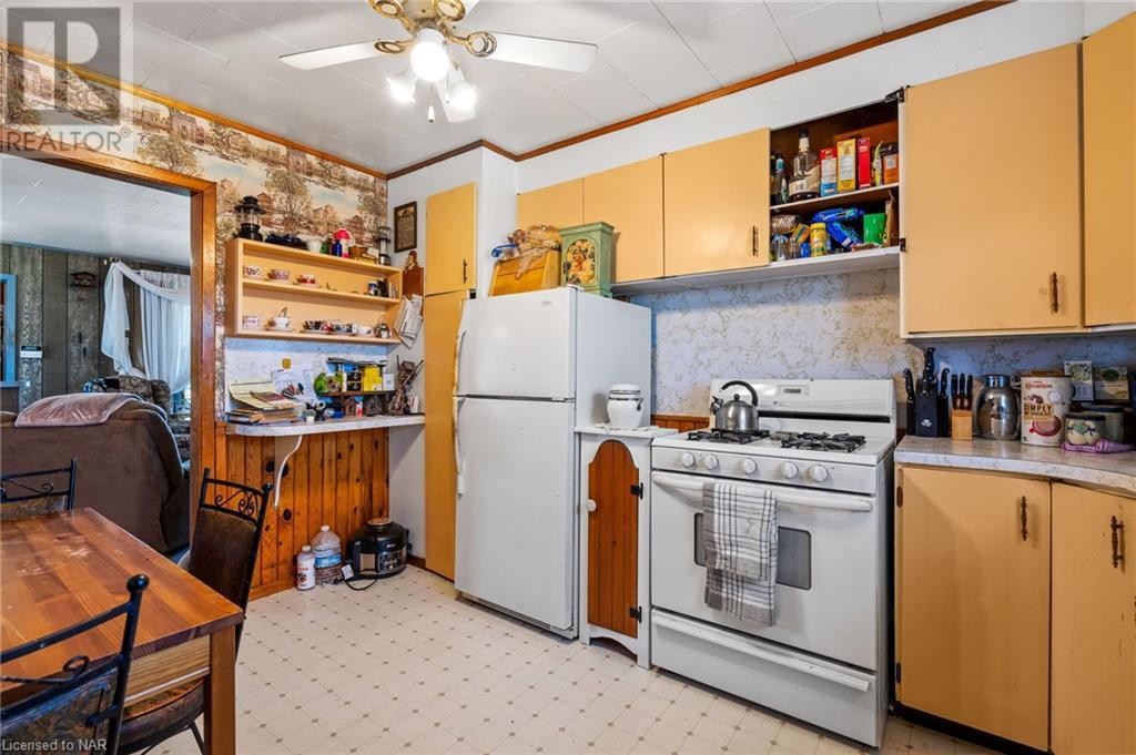 676 Pinecrest Road, Port Colborne, Ontario  L3K 5V3 - Photo 10 - 40518239