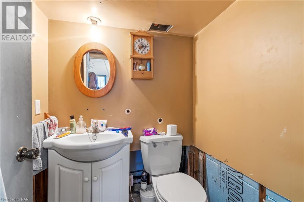 676 Pinecrest Road, Port Colborne, Ontario  L3K 5V3 - Photo 17 - 40518239