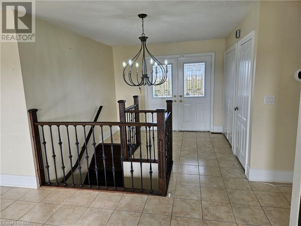 1010 FOSS Road, fenwick, Ontario