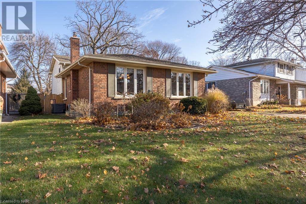 33 Port Master Drive, St. Catharines, Ontario  L2N 6X3 - Photo 2 - 40519434