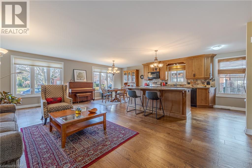 33 Port Master Drive, St. Catharines, Ontario  L2N 6X3 - Photo 6 - 40519434
