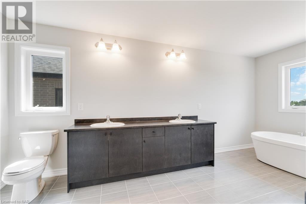 127 Midland Place, Welland, Ontario  L3B 0H4 - Photo 28 - 40519569