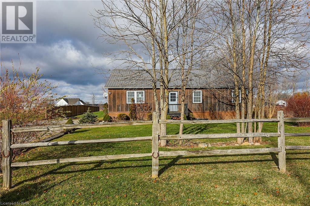 28 Horseshoe Bay Road, Haldimand, Ontario  N1A 2W8 - Photo 3 - 40518039