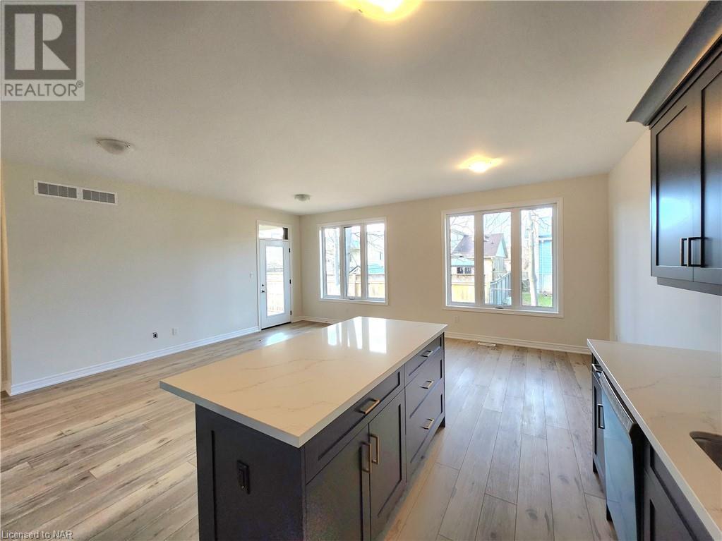 15 Shamrock Common Unit# Upper, St. Catharines, Ontario  L2S 2B7 - Photo 10 - 40519609