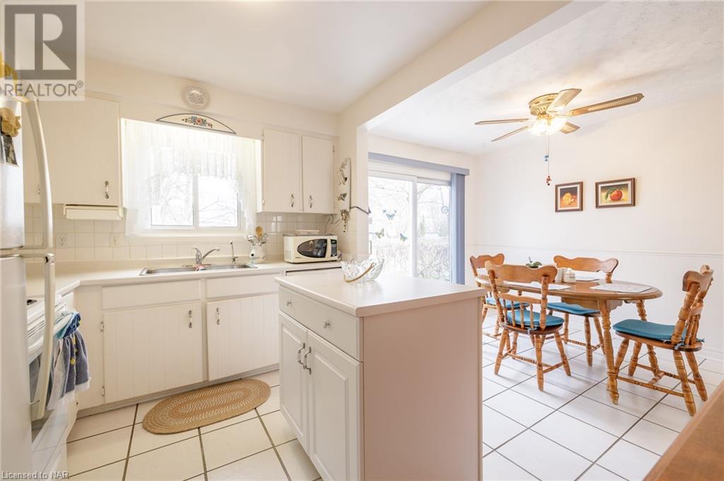 7712 Jubilee Drive, Niagara Falls, Ontario  L2G 7J6 - Photo 16 - 40519193