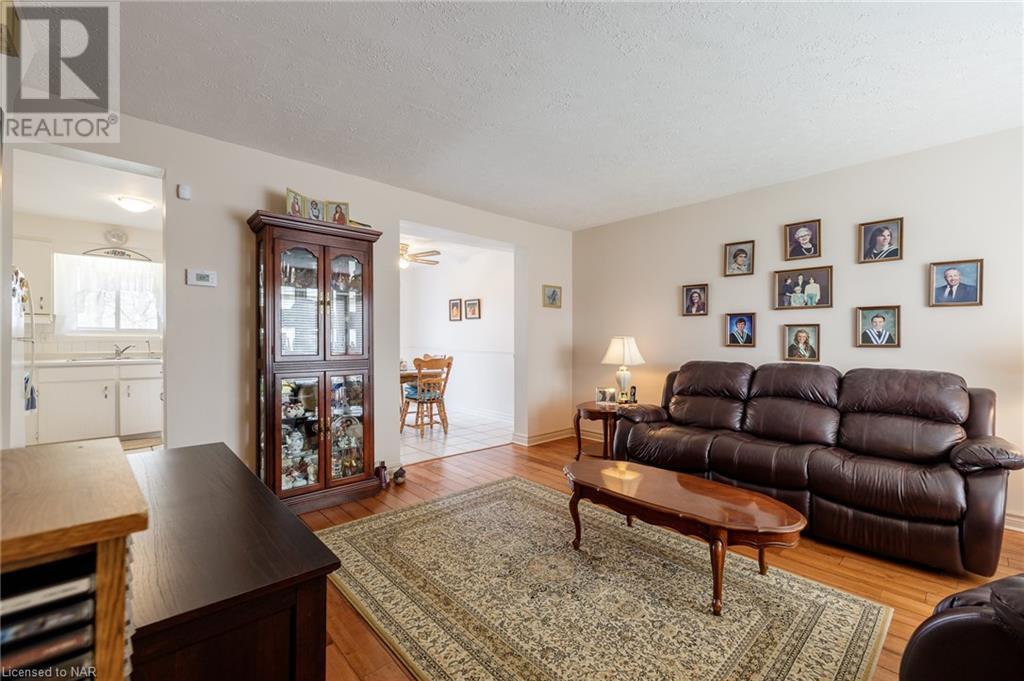 7712 Jubilee Drive, Niagara Falls, Ontario  L2G 7J6 - Photo 4 - 40519193