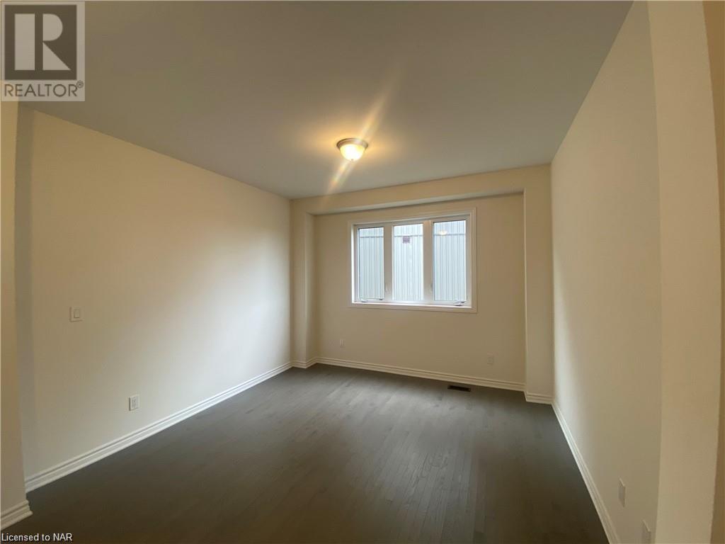 74 Oriole Crescent, Port Colborne, Ontario  L3K 5Z9 - Photo 8 - 40519716
