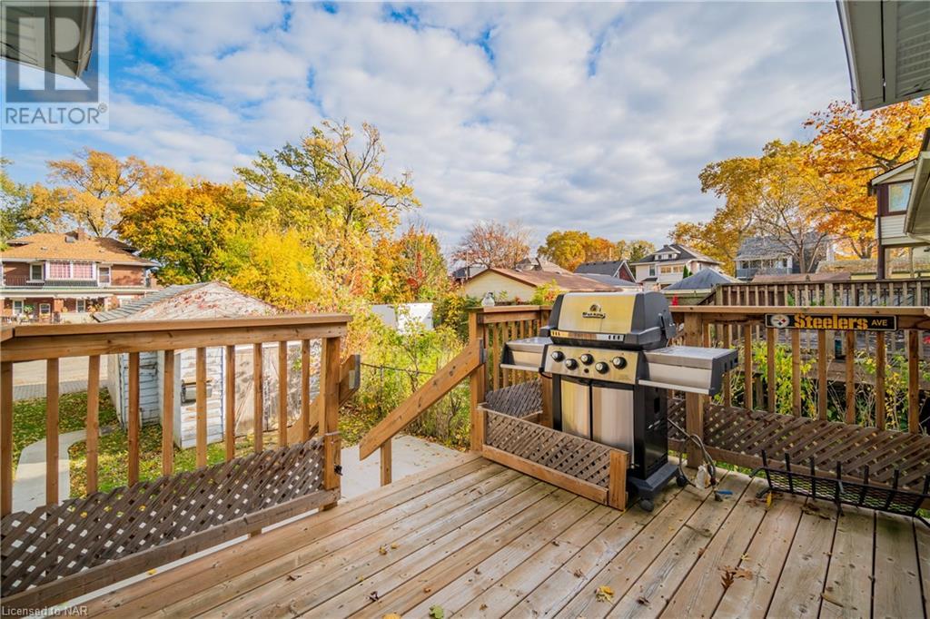 5168 Third Avenue, Niagara Falls, Ontario  L2E 4M4 - Photo 9 - 40519808