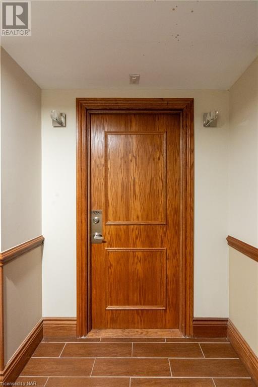 8111 Forest Glen Drive Unit# 528, Niagara Falls, Ontario  L2H 2Y7 - Photo 12 - 40517565