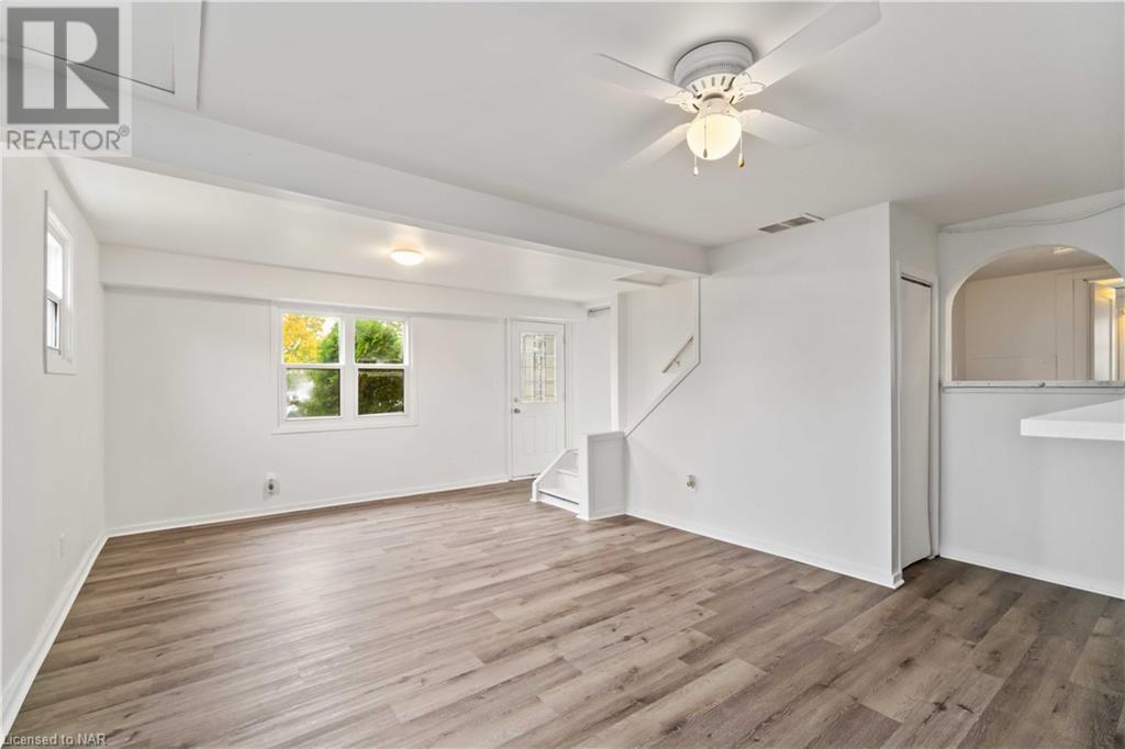 128 Martindale Road, St. Catharines, Ontario  L2S 2X8 - Photo 4 - 40509013