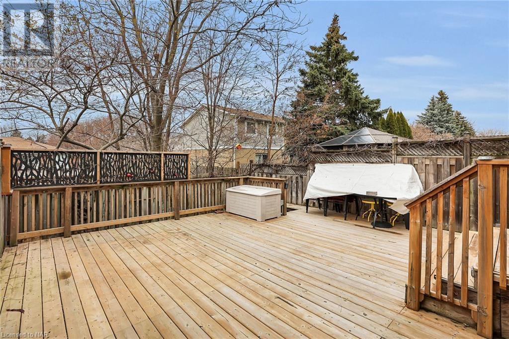 202 Dorothy Street, St. Catharines, Ontario  L2N 7R4 - Photo 32 - 40519880