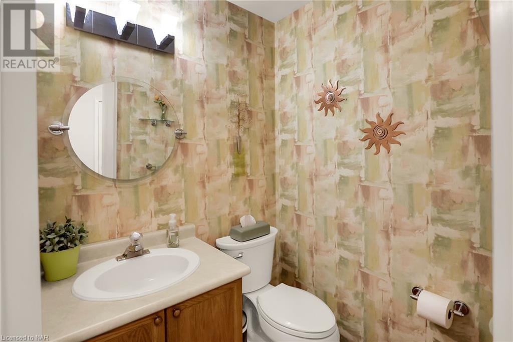 202 Dorothy Street, St. Catharines, Ontario  L2N 7R4 - Photo 40 - 40519880