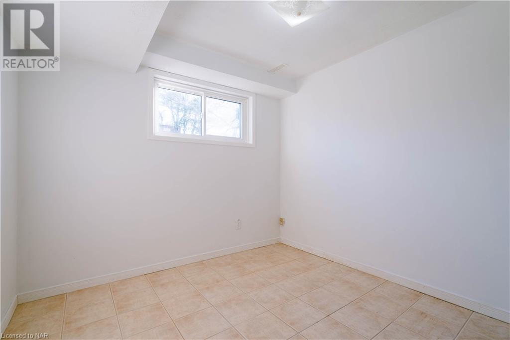 26 Lakebreeze Crescent, St. Catharines, Ontario  L2M 7C5 - Photo 28 - 40499747