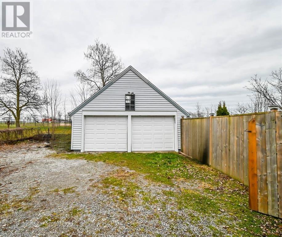 173 Wellington Street, Port Colborne, Ontario  L3K 2K1 - Photo 2 - 40519142