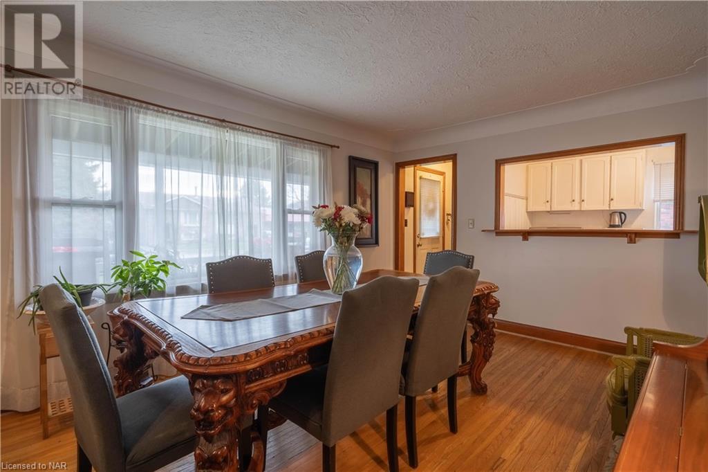 6589 Dunn Street, Niagara Falls, Ontario  L2G 2P9 - Photo 11 - 40518359