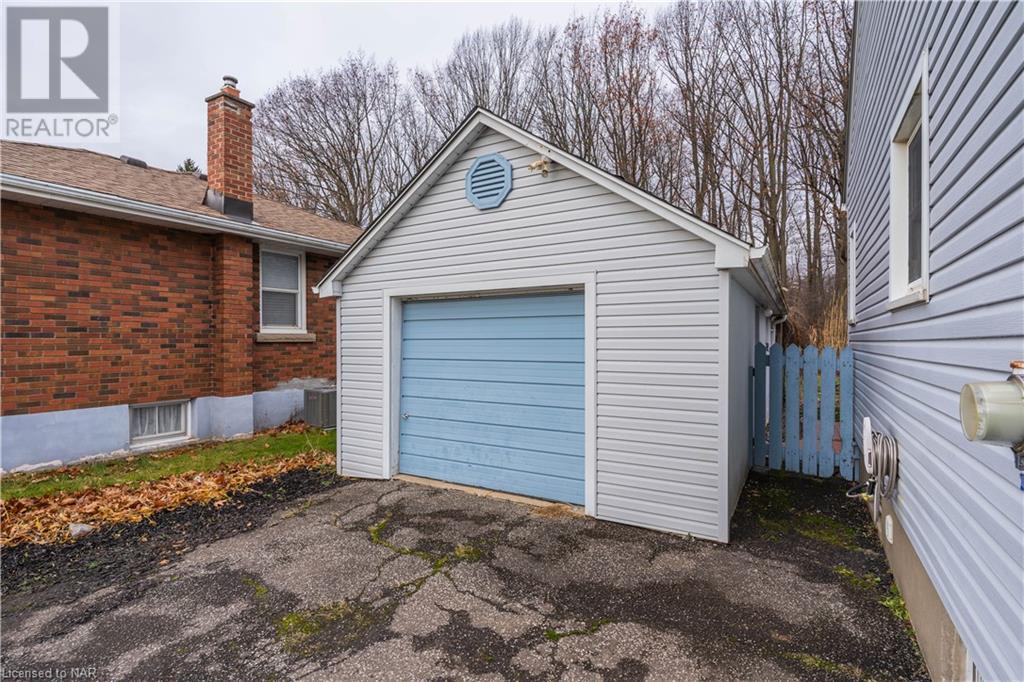 6589 Dunn Street, Niagara Falls, Ontario  L2G 2P9 - Photo 6 - 40518359