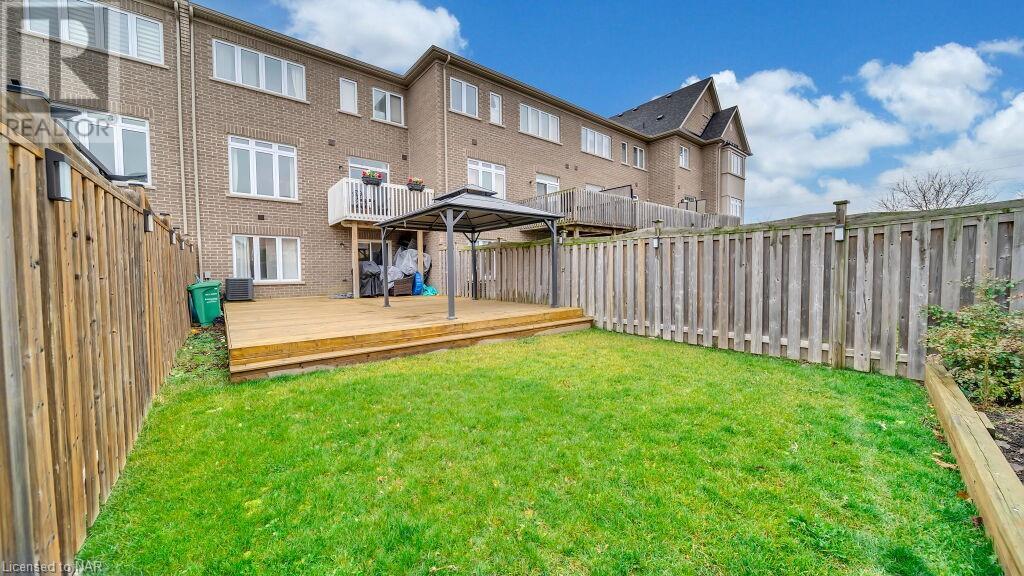 489 Briggs Court, Mississauga, Ontario  L5W 0C6 - Photo 39 - 40519623