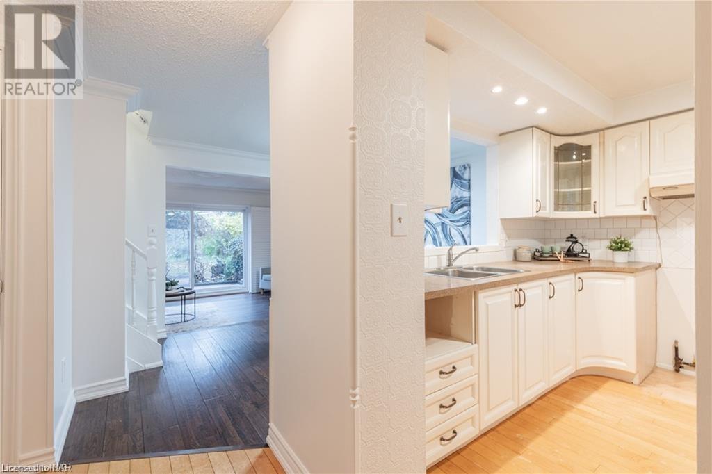 50 Lakeshore Road Unit# 29, St. Catharines, Ontario  L2N 6P8 - Photo 6 - 40520303