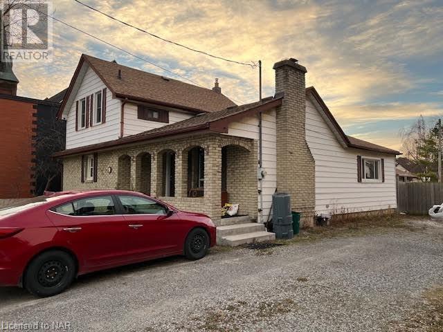 9 Oakdale Avenue, St. Catharines, Ontario  L2P 2B8 - Photo 22 - 40520410