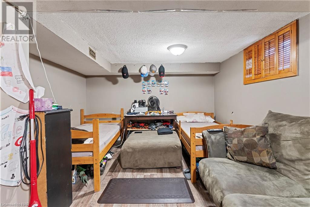 5717 Lowell Avenue, Niagara Falls, Ontario  L2G 4E3 - Photo 20 - 40519841