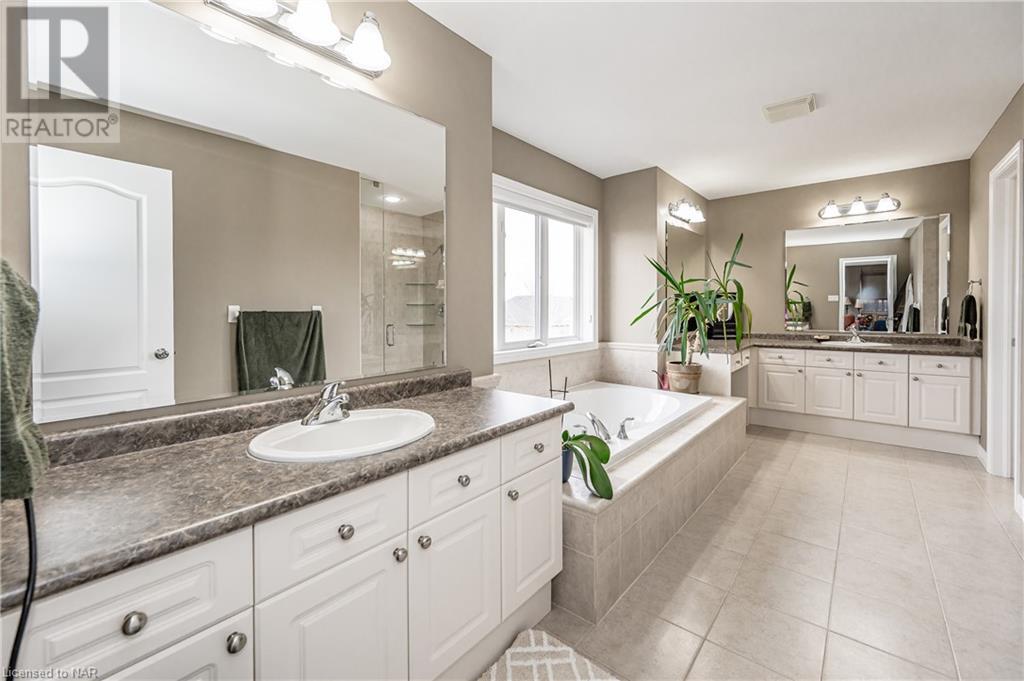 225 Edgewater Crescent, Kitchener, Ontario  N2A 4M2 - Photo 34 - 40519173