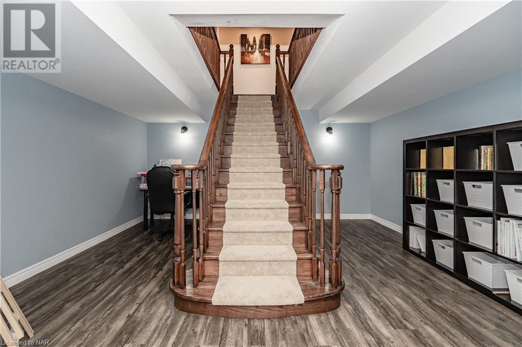 225 Edgewater Crescent, Kitchener, Ontario  N2A 4M2 - Photo 37 - 40519173