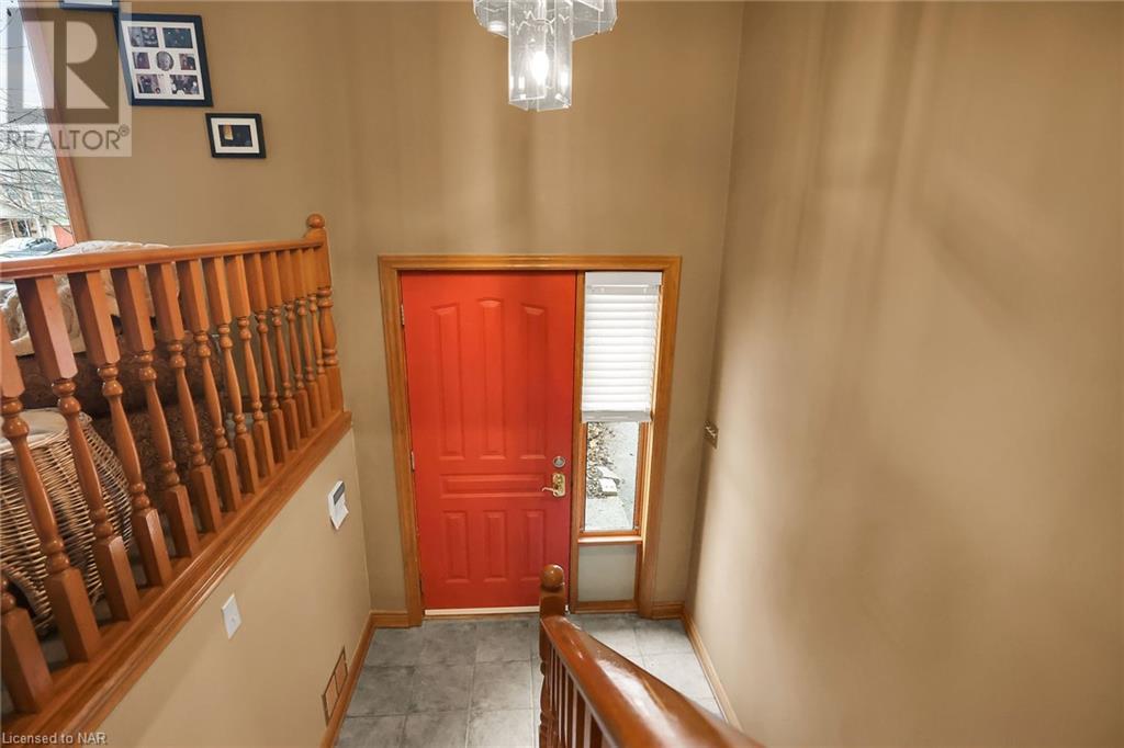 1174 Vansickle Road N, St. Catharines, Ontario  L2S 3E1 - Photo 5 - 40520488