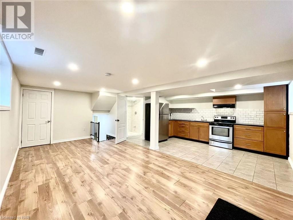 5670 HERITAGE Drive Unit# Lower, niagara falls, Ontario