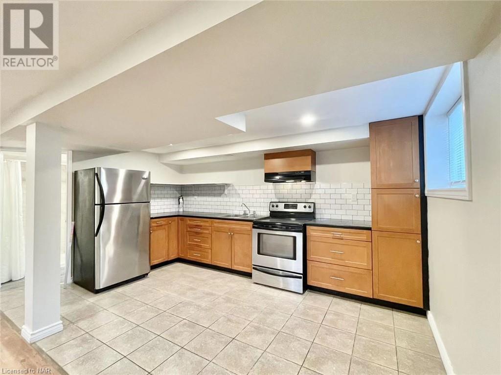 5670 Heritage Drive Unit# Lower, Niagara Falls, Ontario  L2J 3L3 - Photo 2 - 40520538
