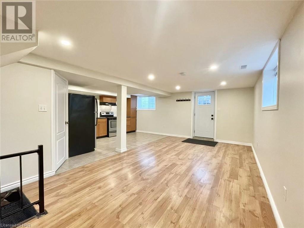 5670 Heritage Drive Unit# Lower, Niagara Falls, Ontario  L2J 3L3 - Photo 4 - 40520538