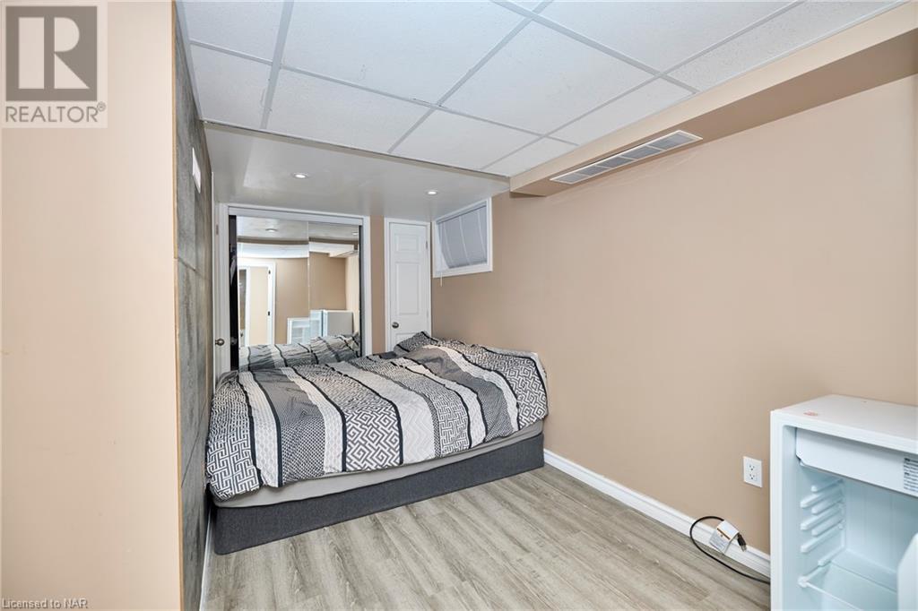 6029 Keith Street, Niagara Falls, Ontario  L2J 1K1 - Photo 9 - 40519515