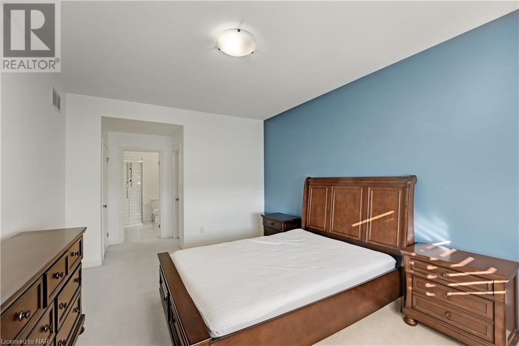 8744 Upper Canada Drive, Niagara Falls, Ontario  L2H 0B8 - Photo 16 - 40520535