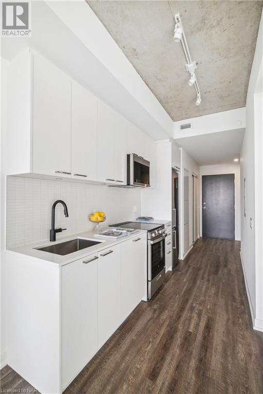 1808 St Clair Avenue West Avenue W Unit# 414, Toronto, Ontario  M6N 0C1 - Photo 13 - 40520570