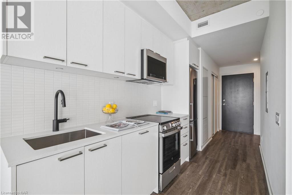 1808 St Clair Avenue West Avenue W Unit# 414, Toronto, Ontario  M6N 0C1 - Photo 14 - 40520570